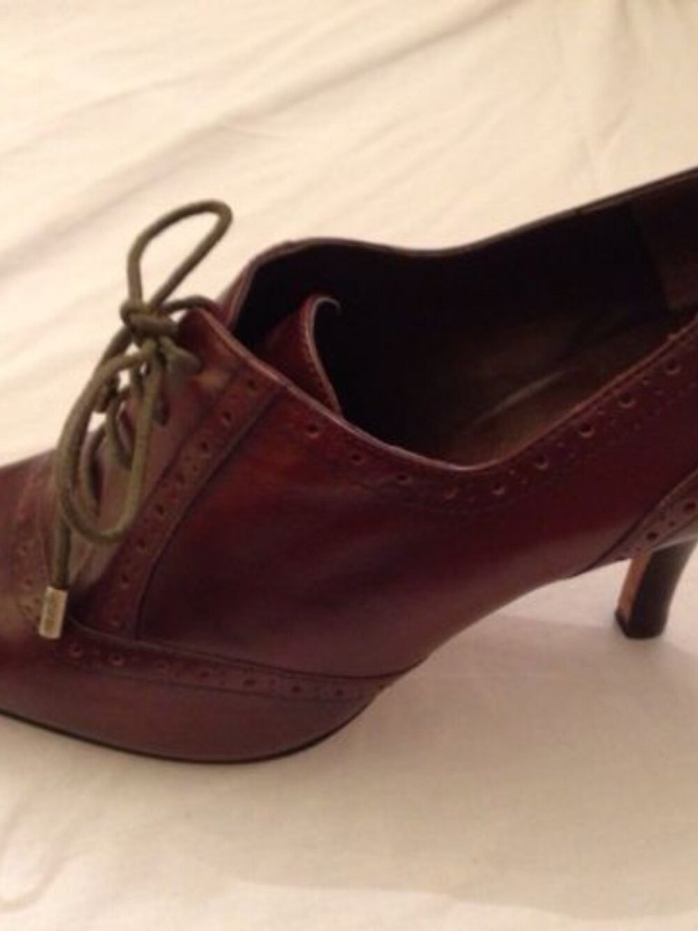 Circa Joan and David Oxford Heels